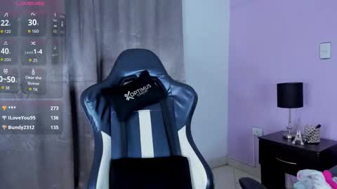 Snapshot of sararoy_ chatting on September 26, 10:18 pm Sara online show from September 26, 10:18 pm