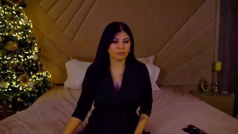 SaraSoprano online show from December 22, 2:27 pm