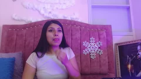 sarastonesx online show from December 30, 4:20 am