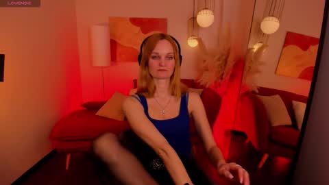 Sara online show from March 9, 1:25 pm