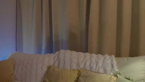 Snapshot of sarasuo chatting on January 21, 12:18 pm Shara online show from January 21, 12:18 pm