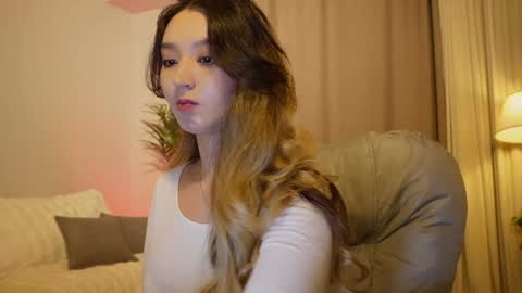 Snapshot of sarasuo chatting on September 18, 1:20 pm Shara online show from September 18, 1:20 pm