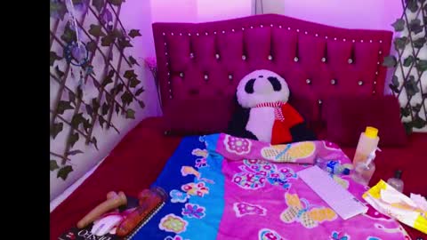 saray_nice online show from April 30, 4:28 am