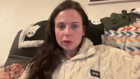 sarbiedoll online show from November 5, 4:12 pm