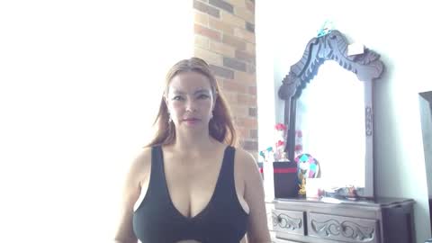 Sara online show from January 9, 2:18 pm