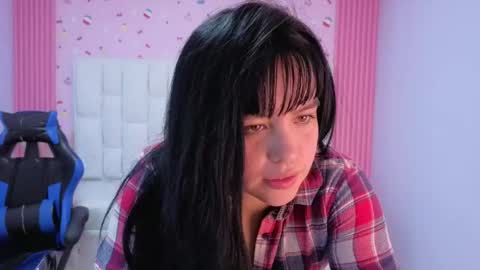 Sara  online show from May 20, 8:17 pm