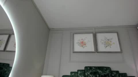 Sara  online show from October 22, 11:48 am