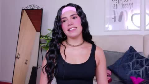 Sara online show from November 18, 8:21 pm