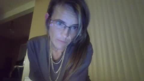 sarlynn online show from September 13, 1:35 am