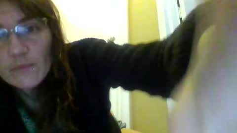 sarlynn online show from January 2, 6:01 pm