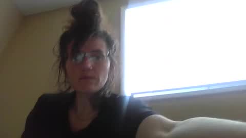 sarlynn online show from February 25, 5:40 pm