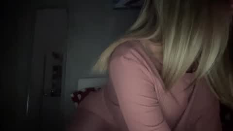 Sarrah online show from November 7, 11:31 pm