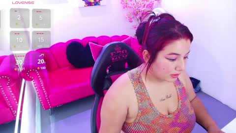 sasha  online show from April 1, 8:06 pm