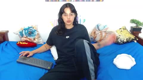 Sashita online show from October 17, 1:53 am