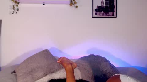 sasha_bowei online show from May 13, 2:17 am