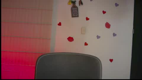 sasha_jonne online show from May 6, 2:15 am