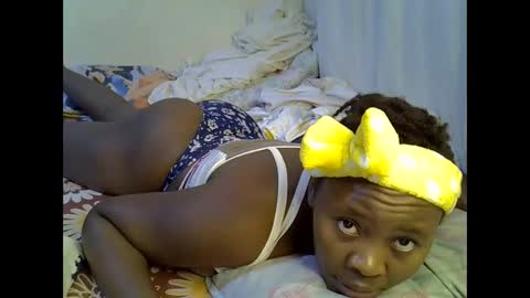 Snapshot of sassy_bella chatting on September 9, 11:15 pm sassy_bella online show from September 9, 11:15 pm