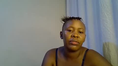 Snapshot of sassy_bella chatting on September 27, 5:42 pm sassy_bella online show from September 27, 5:42 pm