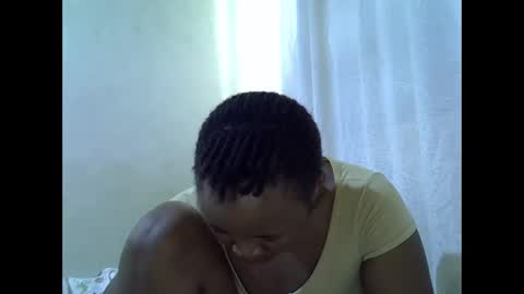 sassy_bella online show from May 16, 6:49 am
