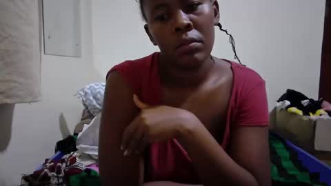 Snapshot of sassy_bella chatting on March 4, 3:11 am sassy_bella online show from March 4, 3:11 am