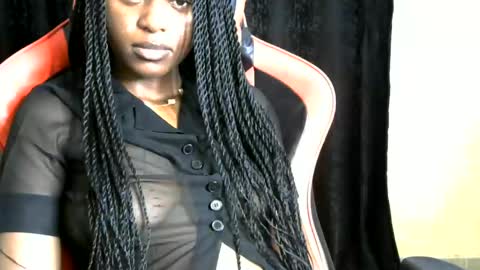 sassy_lyne online show from May 11, 8:05 am