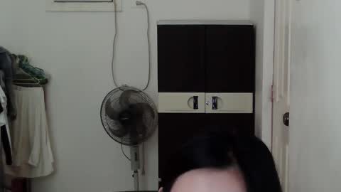 sassygurllll online show from November 29, 2:15 am