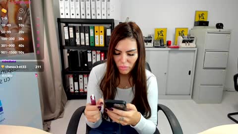 sassytiff online show from December 14, 12:12 pm