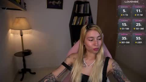 I AM JENN  online show from November 21, 2:02 am