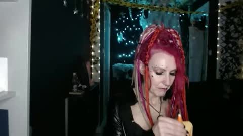 SaucySky online show from October 18, 10:44 pm