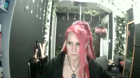 SaucySky online show from May 14, 10:59 pm