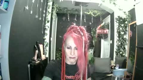 SaucySky online show from May 25, 9:36 pm