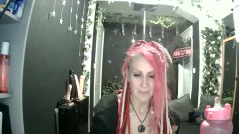 SaucySky online show from May 4, 12:47 am