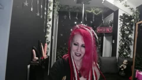 SaucySky online show from February 25, 10:19 pm