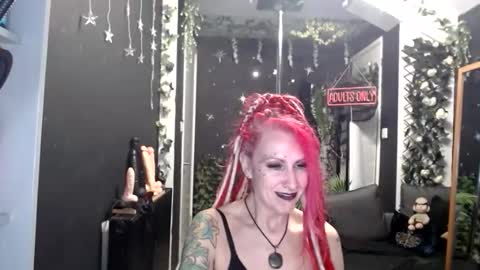 SaucySky online show from March 21, 8:58 pm