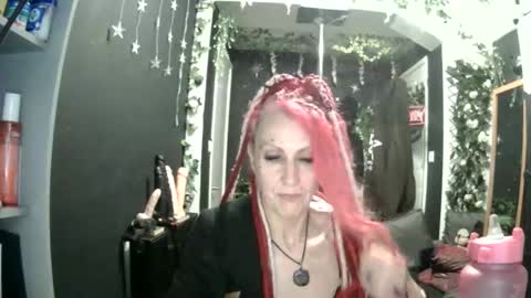 SaucySky online show from May 2, 12:36 am