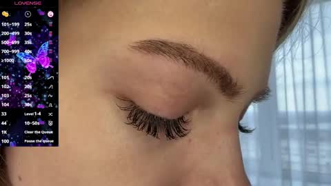 savagesigh online show from April 15, 12:28 pm