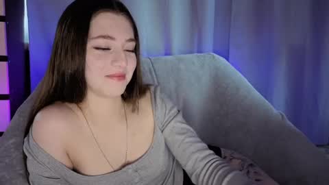 Sophie online show from May 11, 10:50 am