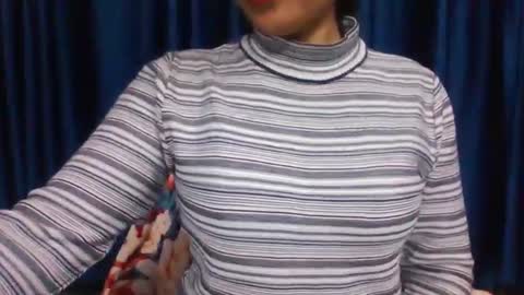 saxylady12 online show from January 19, 5:26 am