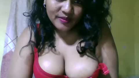 saylla1 online show from November 2, 4:21 pm