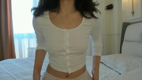 SayokoMia online show from March 21, 9:25 am