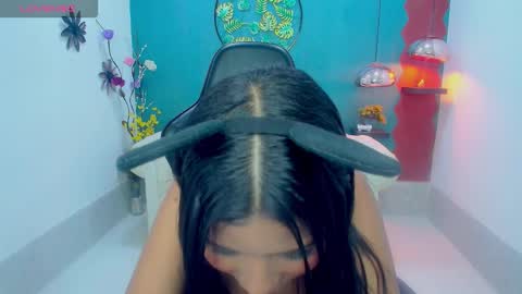 Marie  online show from November 27, 1:19 am