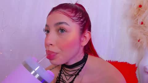 scarleett jones online show from December 20, 10:25 pm