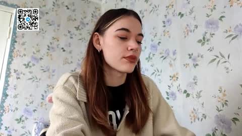 Kira online show from October 8, 9:02 am