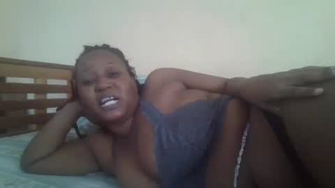 scarlet_25142359 online show from November 1, 5:22 am