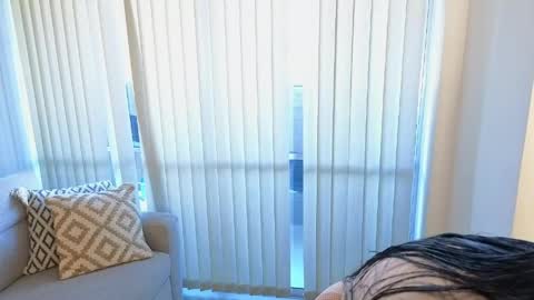 scarlet__15 online show from May 7, 12:31 pm