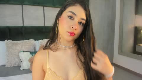 Scarelet online show from April 7, 1:46 pm