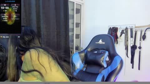 scarlet taylor kennedy online show from January 10, 11:39 pm