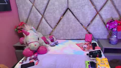 scarletcutee_ online show from December 22, 12:58 am