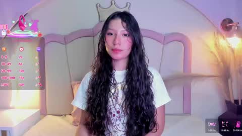 Scarlth online show from May 11, 7:00 pm
