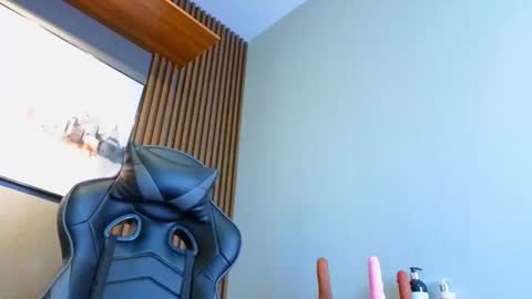 Scarleth online show from March 26, 2:19 pm